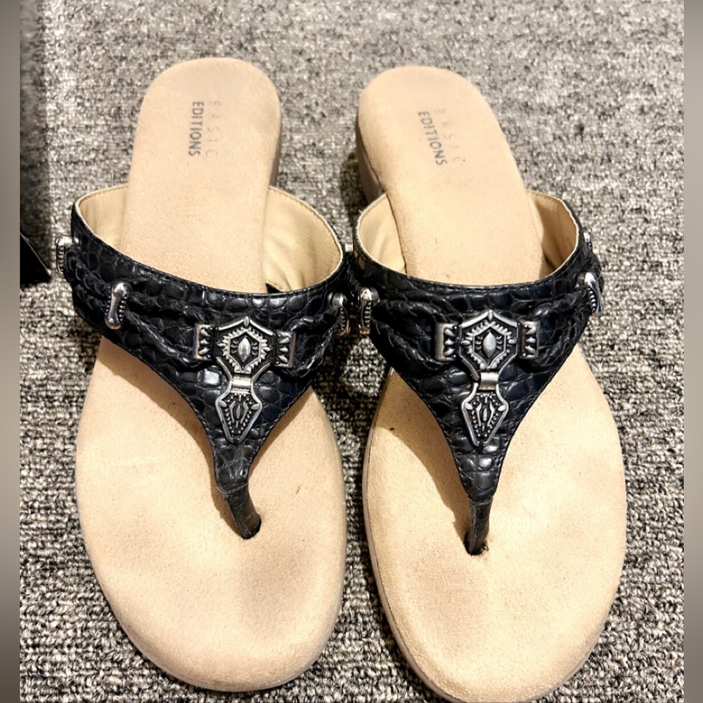Cute designed sandals